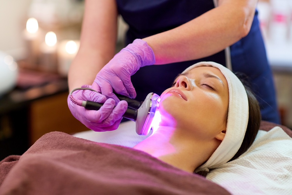 Laser vs. IPL: What's the Difference?